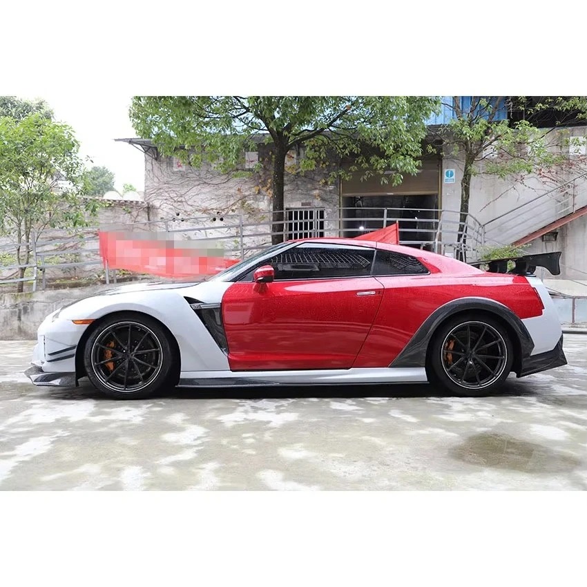 Carbon Fiber Car Side Skirts For GTR R35 Body Kit 2008-2016 GTR R35 Car Accessories